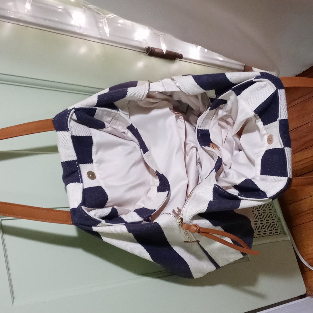 Women's MMS nautical canvas duffle gym bag travel vacation shoulder striped - Picture 3 of 14